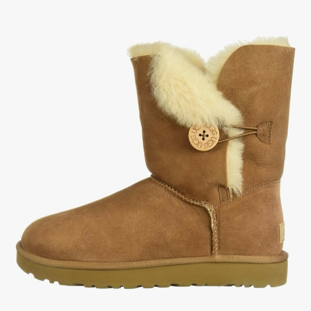 UGG Bailey Button ll Boot size 10 - Picture 2 of 16